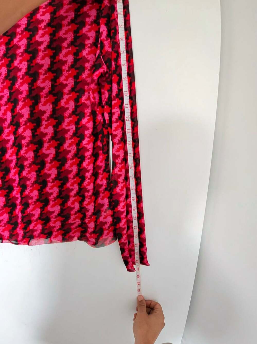 AFRM Los Angeles Pink and Black Houndstooth Mesh Long Sleeve Mock Neck Top XL - Picture 7 of 9
